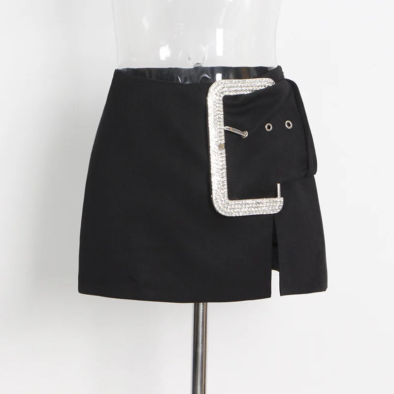 

Design Sense Short 2025 New Fashionable Sexy Diamond Buckle Decoration Fork Versatile Half Length Skirt For Women Trendy
