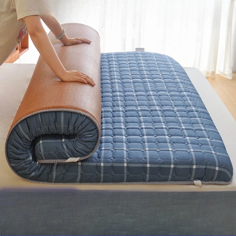 Skin-friendly cotton student mattress, foldable high-rebound compression-resistant cotton cushion