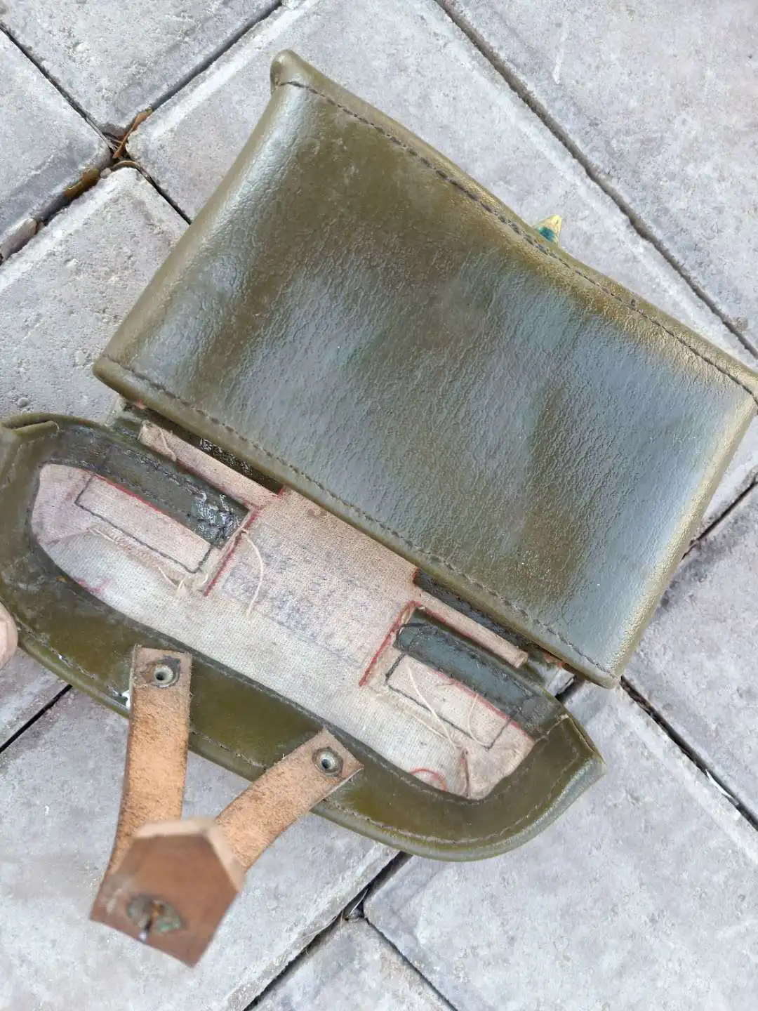 Armyshop2008 العسكرية القديمة الأصلي فائض الجيش الصيني 56 SKS 7.62 مللي متر الجلود الذخيرة الحقيبة حزمة #4