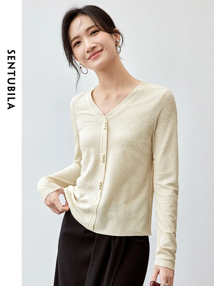 SENTUBILA Women Texture Knitted Cardigan   2024 Autumn Straight Pearls Button V Necl Long Sleeve Comt  Top 143H56832