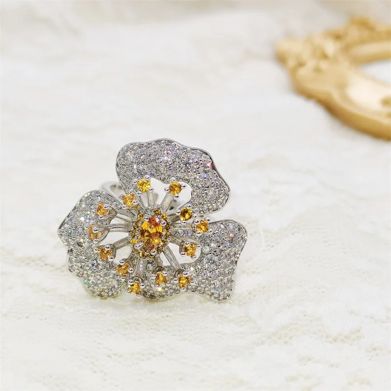 Delicate 925 Sterling Silver Glittering Yellow Zircon Flower Ring Ladies 4 Claw Zircon Ring Party Birthday Fashion Jewelry Gift