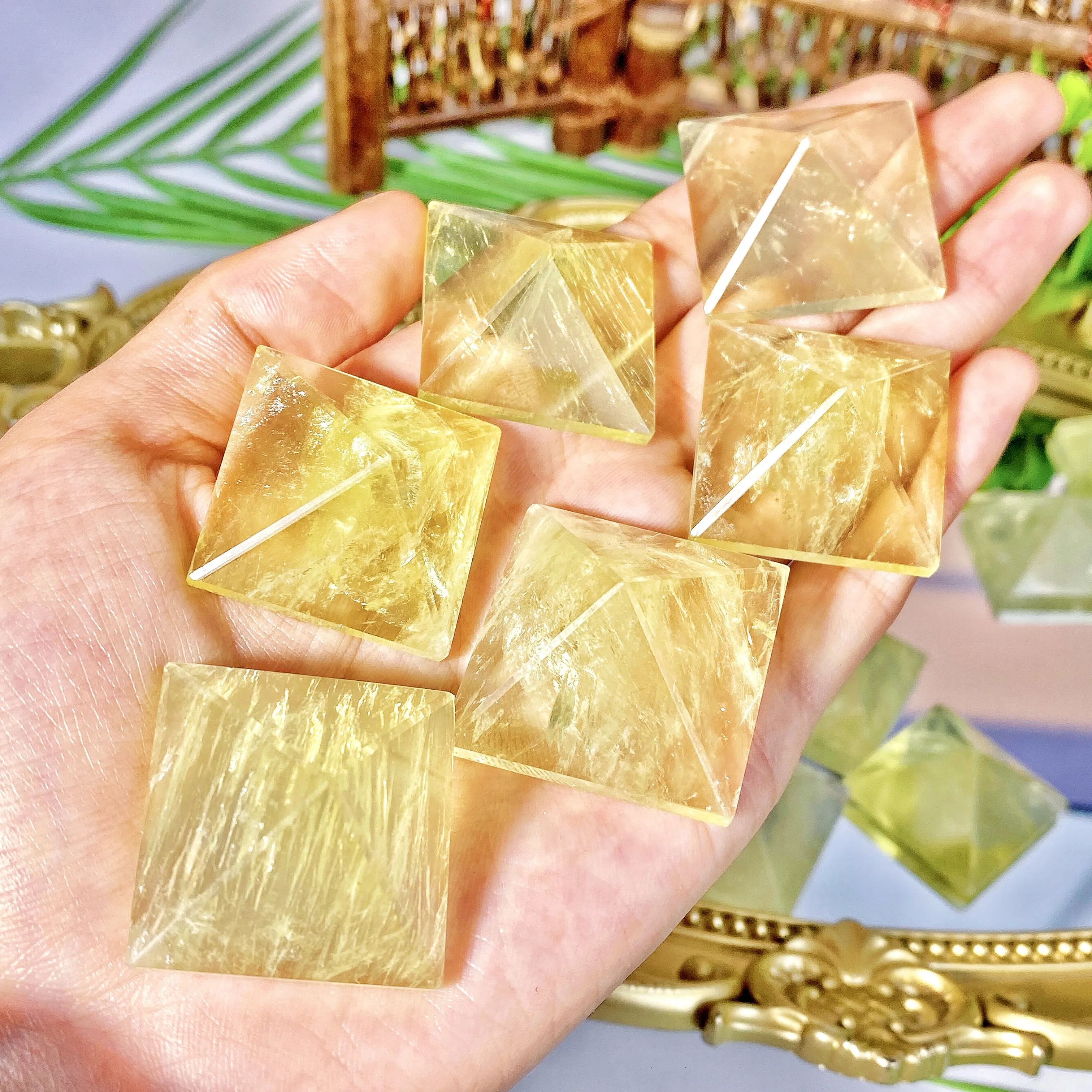 1PC High Quality Citrine Pyramid Natural Crystal Pyramid,Natural Crystal Decoration,Gemstone Jewelry,Glitter, Healing Crystal