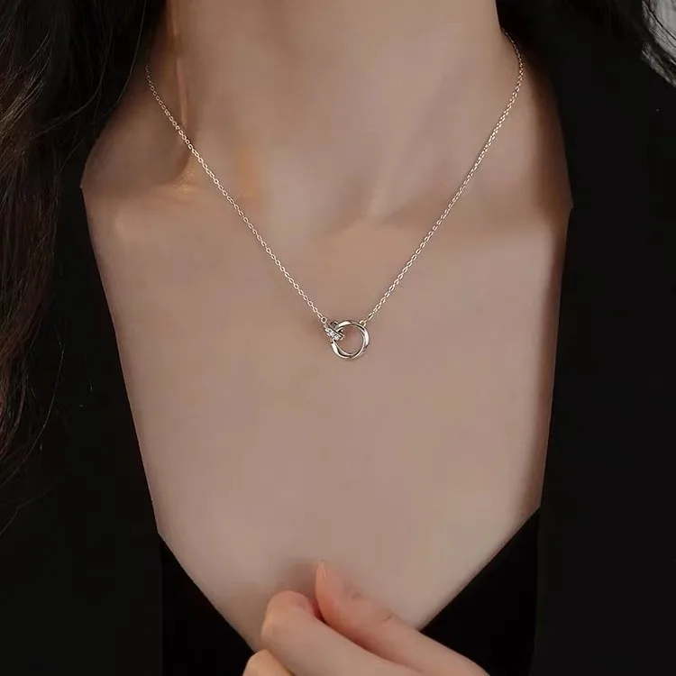 925 silver-plated geometric clavicle necklace for women — Mobius ring pendant on O-link chain — electroplated white copper base