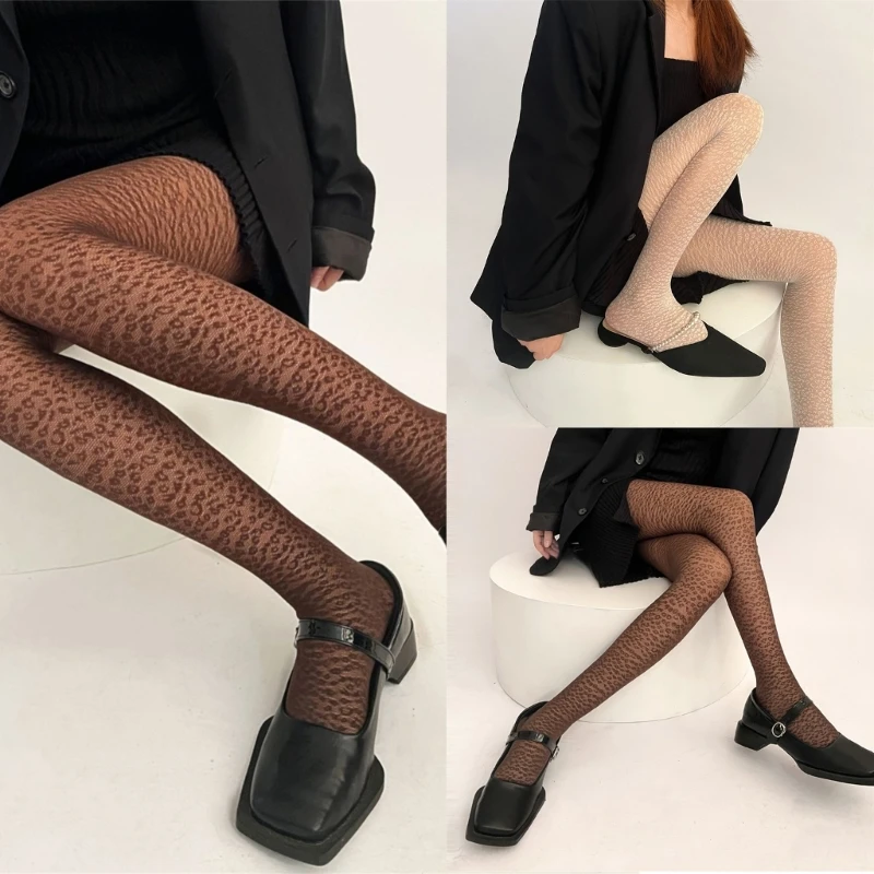 

Women Fall Hollow-Out Fishnet Pantyhose Vintage Animal Patterned Jacquard Bottoming Leggings Mesh Tights Stockings