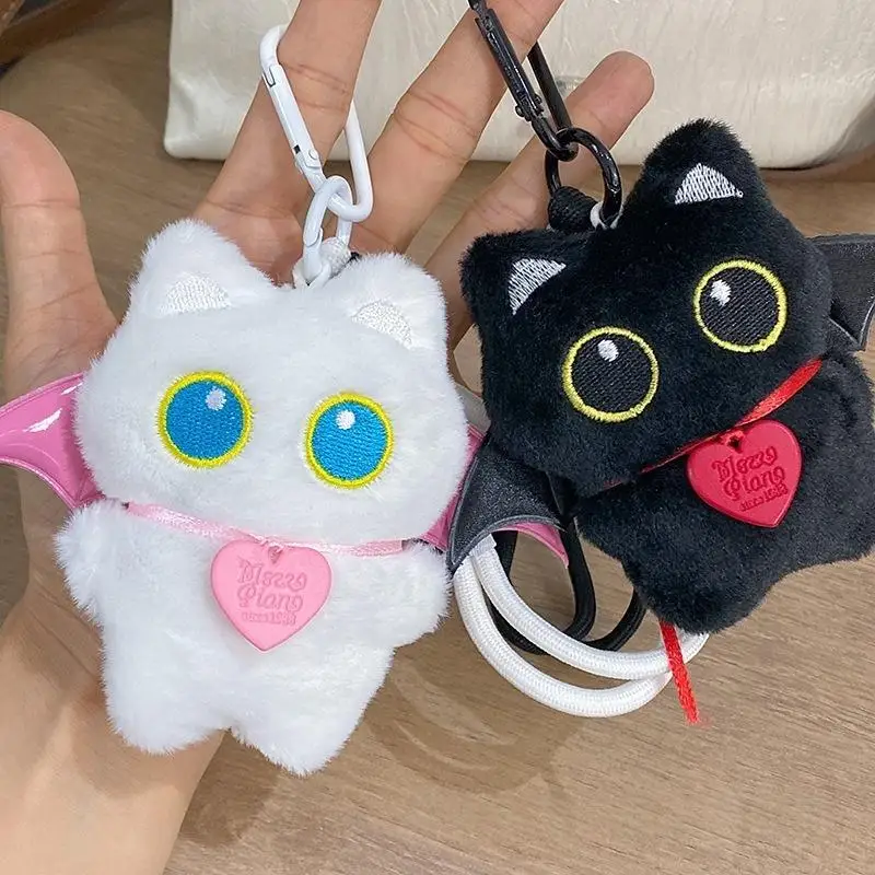 Cartoon vleugel zwarte kat pluche pop sleutelhanger tas hanger rugzak hangende decoratie auto sleutelhanger Kawaii paar cadeau