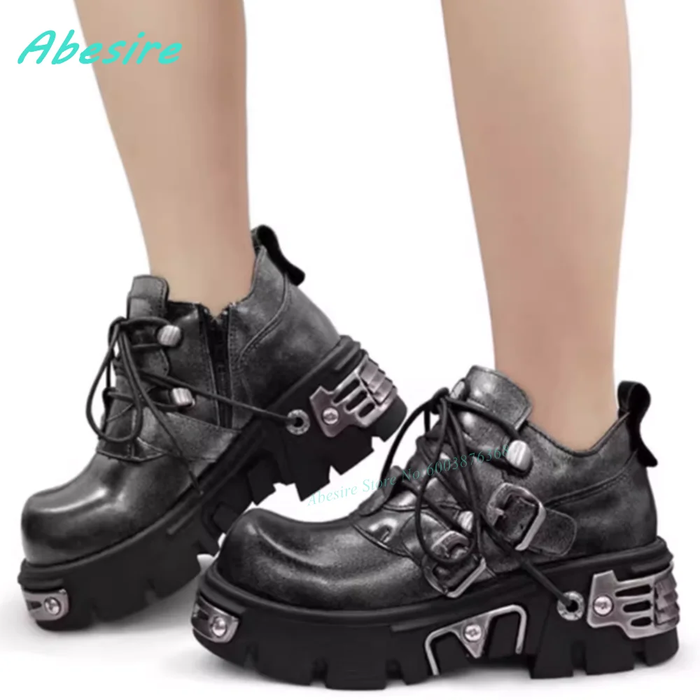 

Кожаные ботинки в стиле ретро со шнуровкой и металлическими украшениями, женские ботинки на платформе с круглым носком и пряжкой на ремне, туфли на молнии в стиле панк-рок, 2026