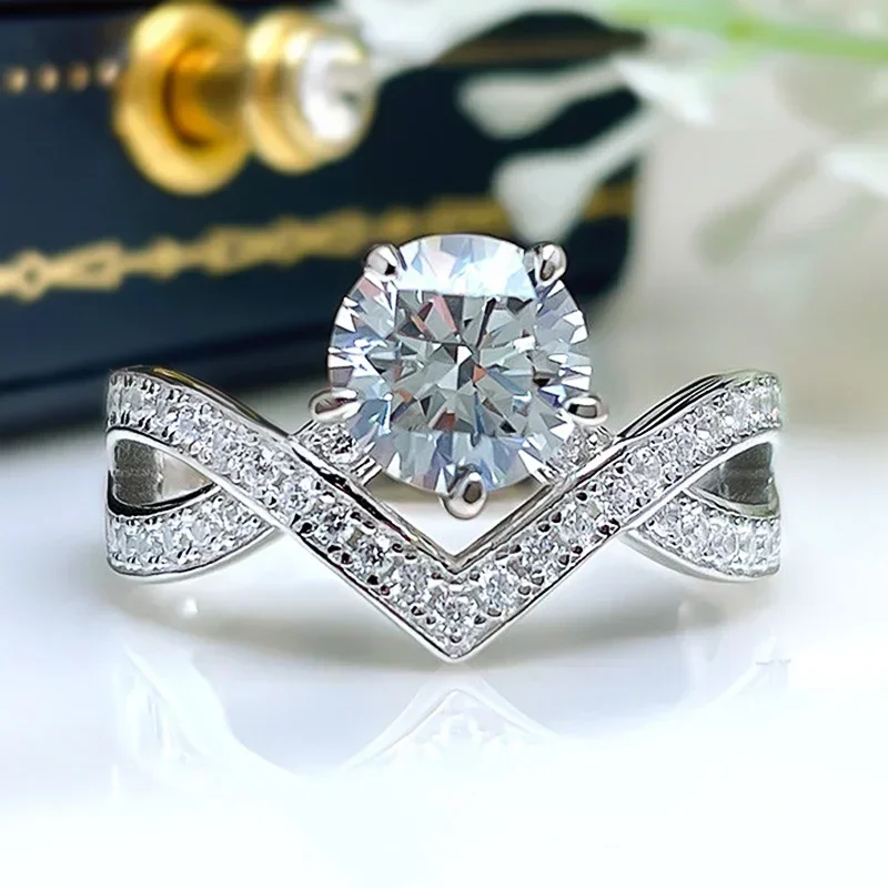 2024 New Fashion Design Ring Women's Wedding  Accessories Paired with Bright Zirconia Silver Engagement Jewelry Wholesale