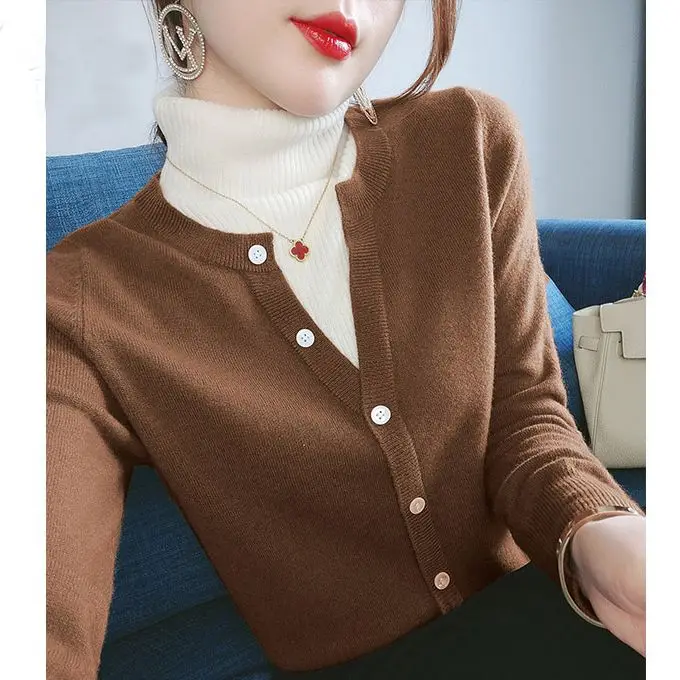 

High Neck Sweater Women's New Style Color Blocked Stylish Fake Two Piece Slim Fit Versatile Knit Sweater Base Shirt Women's Top