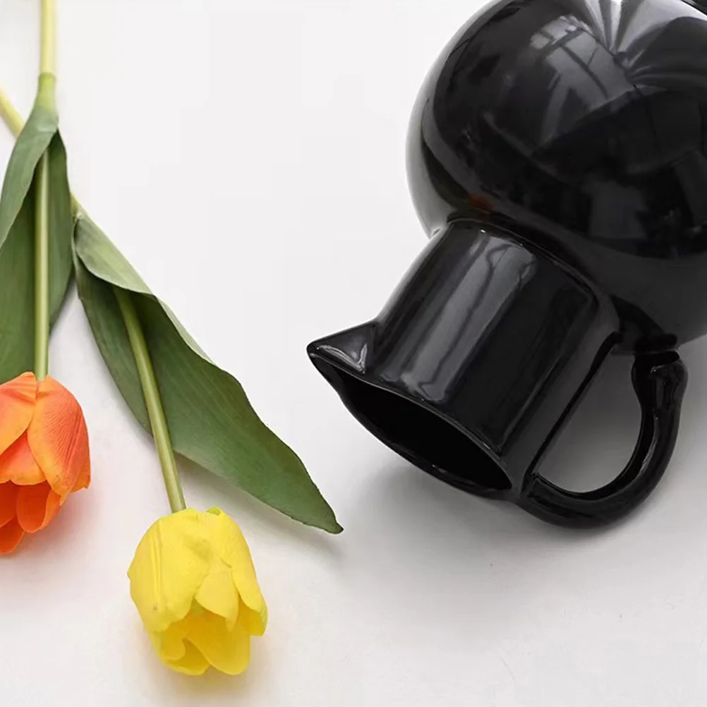 

Decorative Ceramic Vase Farmhouse Style Pitcher Vase for Dried Flowers Home Office Balcony Decoration Flower Arrangement Holder