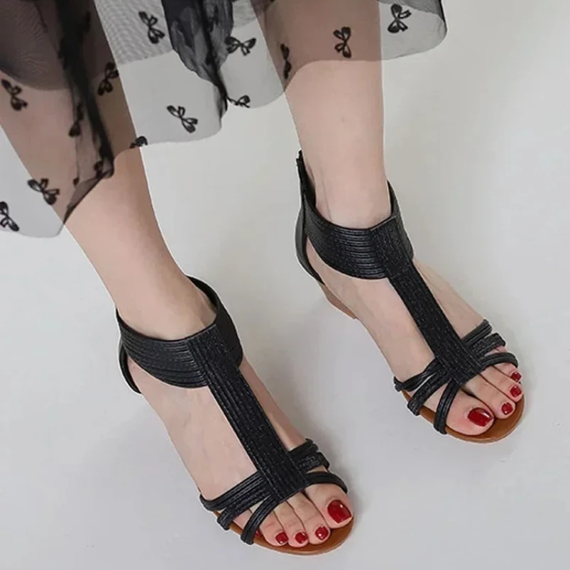 

Новинка лета 2023 года, удобные женские босоножки на танкетке, повседневные универсальные римские сандалии на толстой подошве с молнией 4,5 см