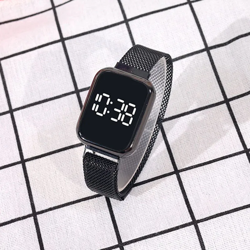 Простые цифровые часы для мужчин и женщин, модные спортивные светодиодные электронные часы, черный силиконовый браслет, повседневные мужские часы в подарок