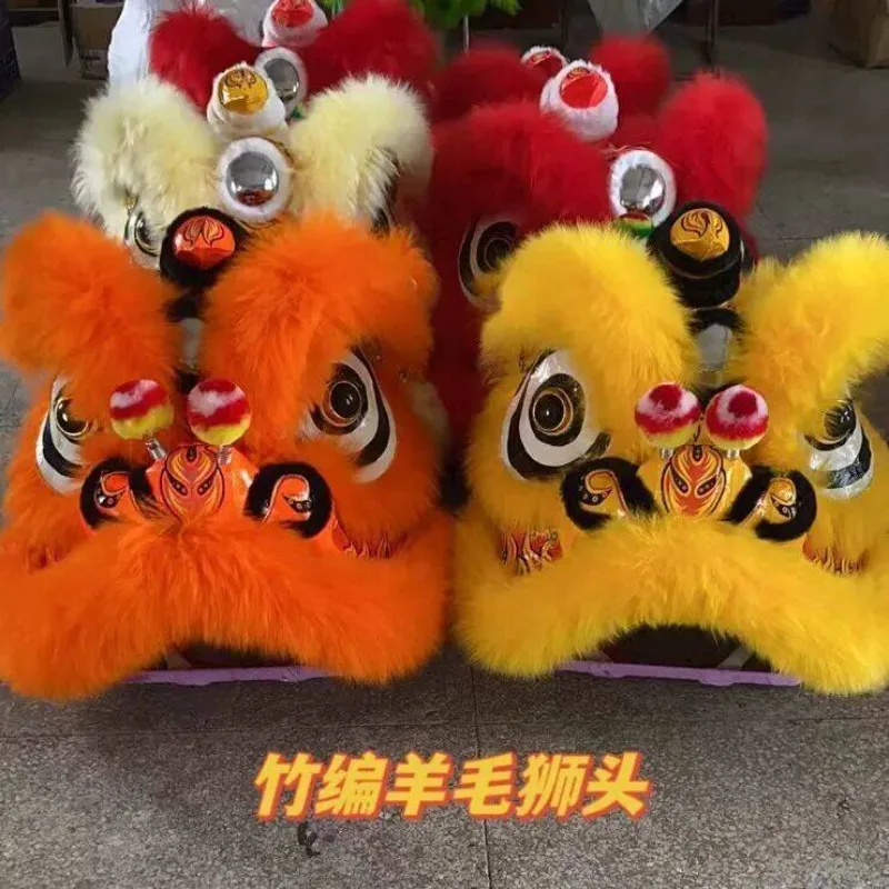 

A full set of adult lion dancing wool double southern lion head bamboo lion dance