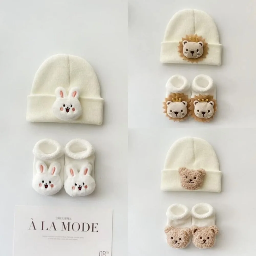 2PCS/Set New Cartoon Baby Hat Socks Winter Knitted Woolen Warm Pullover Hats Cute Animal Beanies Newborn Short Socks Boy Girl