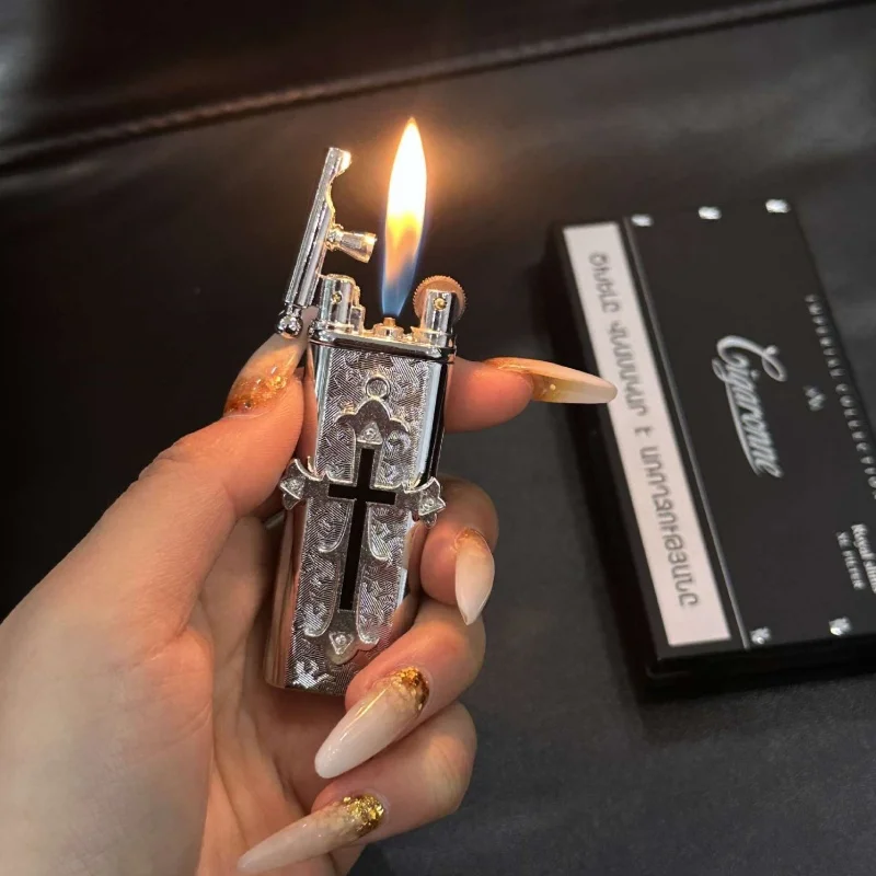 New high-end handmade retro cross outdoor lighter with metal grinding wheel and open flame portable lighter smoking gift