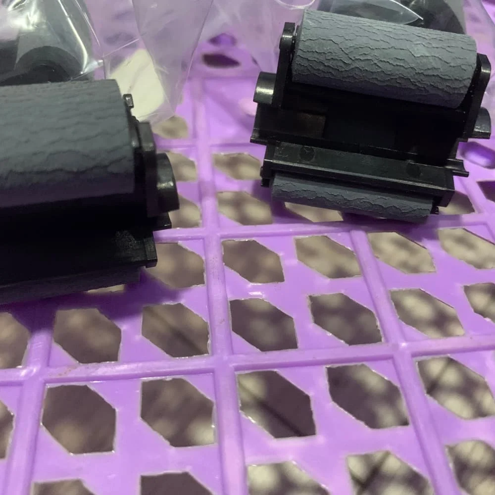 

1pc Pickup Roller for Samsung CLP 310 315 320 325 360 365 CLX 3300 3305