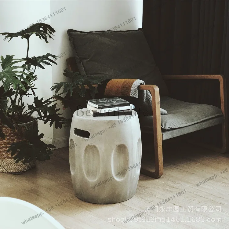 Zj. Amazon has the same cross-border side table, creative cement round table Chinese tea side table