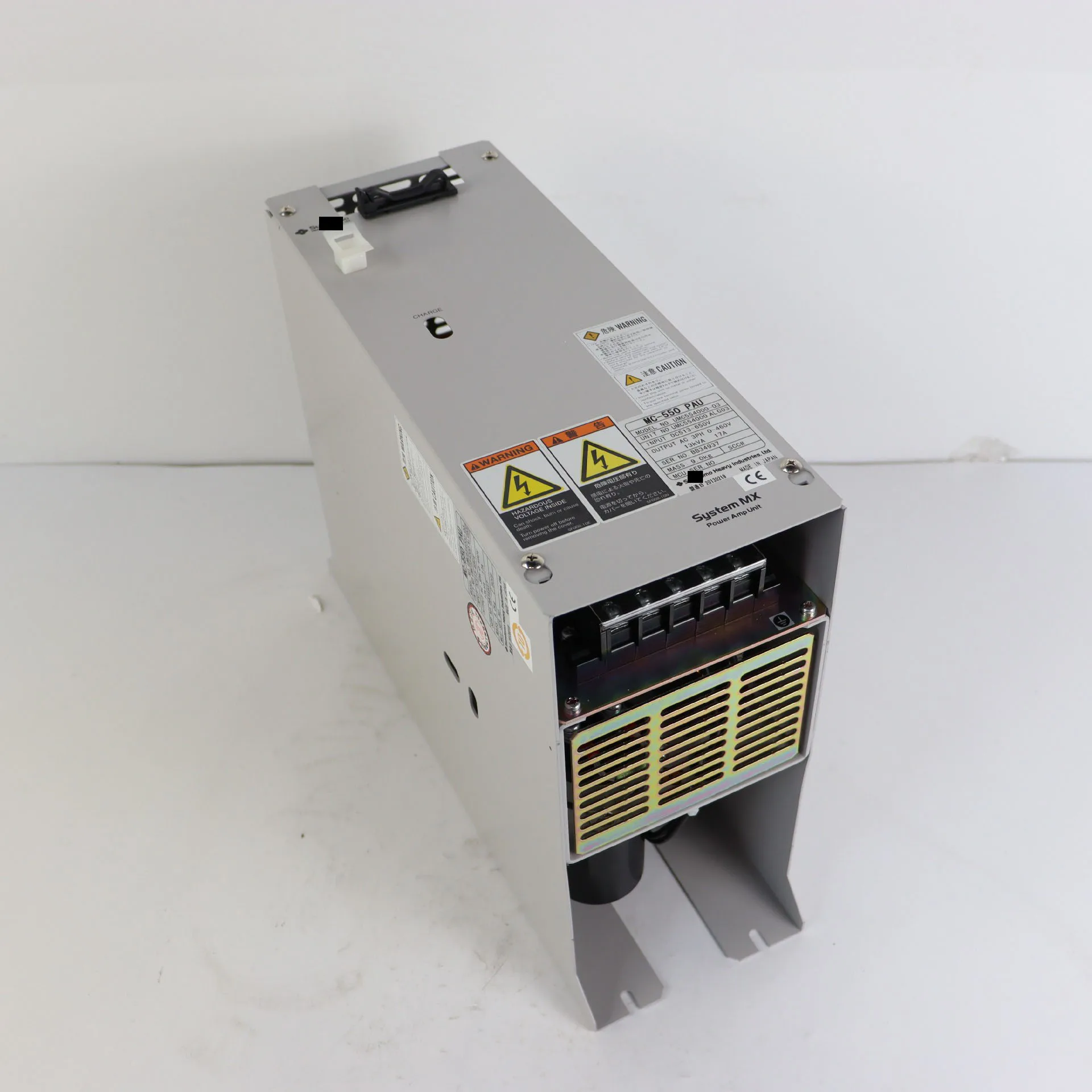 Penggerak servo UMC554000-03