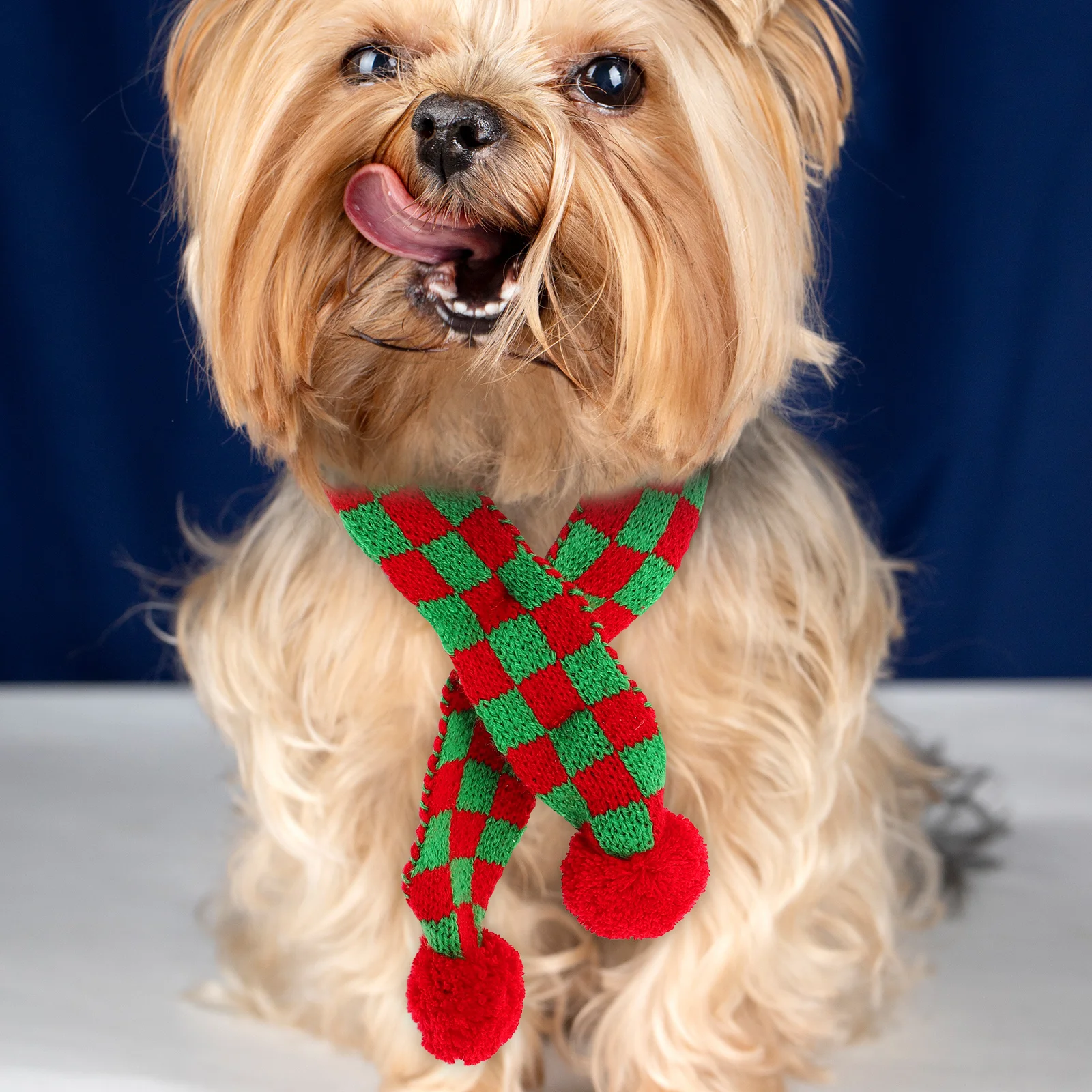 

Pet Christmas Scarf Knitting Woolen Yarn Warm Snowflake Pattern Breathable Comfortable Dog Cat Scarf Gift Dog Christmas Gift