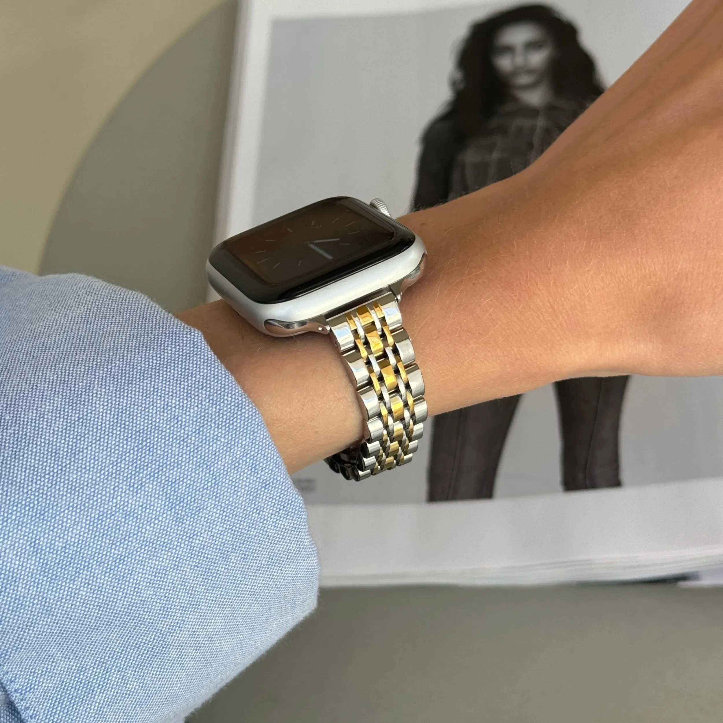 Slanke roestvrijstalen metalen dameshorlogeband voor Apple Watch 38/40/41 mm 42/44/45/46/49 mm Geschikt voor iWatch-serie SE987654321