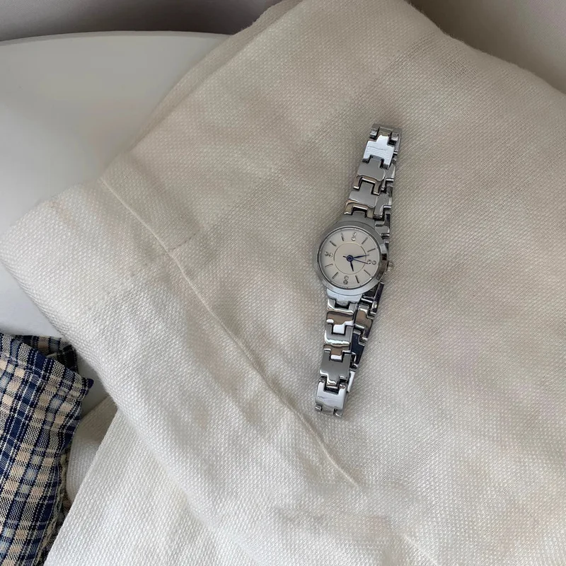 Women's Minimalist Quartz Watch with Diamond Studded Round Dial Slim Steel Band Small Face Female Wristwatch for Students Ladies
