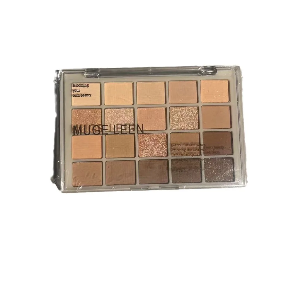 Sweet Pink Eye Shadow Tray, Cigarette Powder, Rose Tray Warm and Warm, and The Atmosphere Is Tender and The Powder Is Not Flying