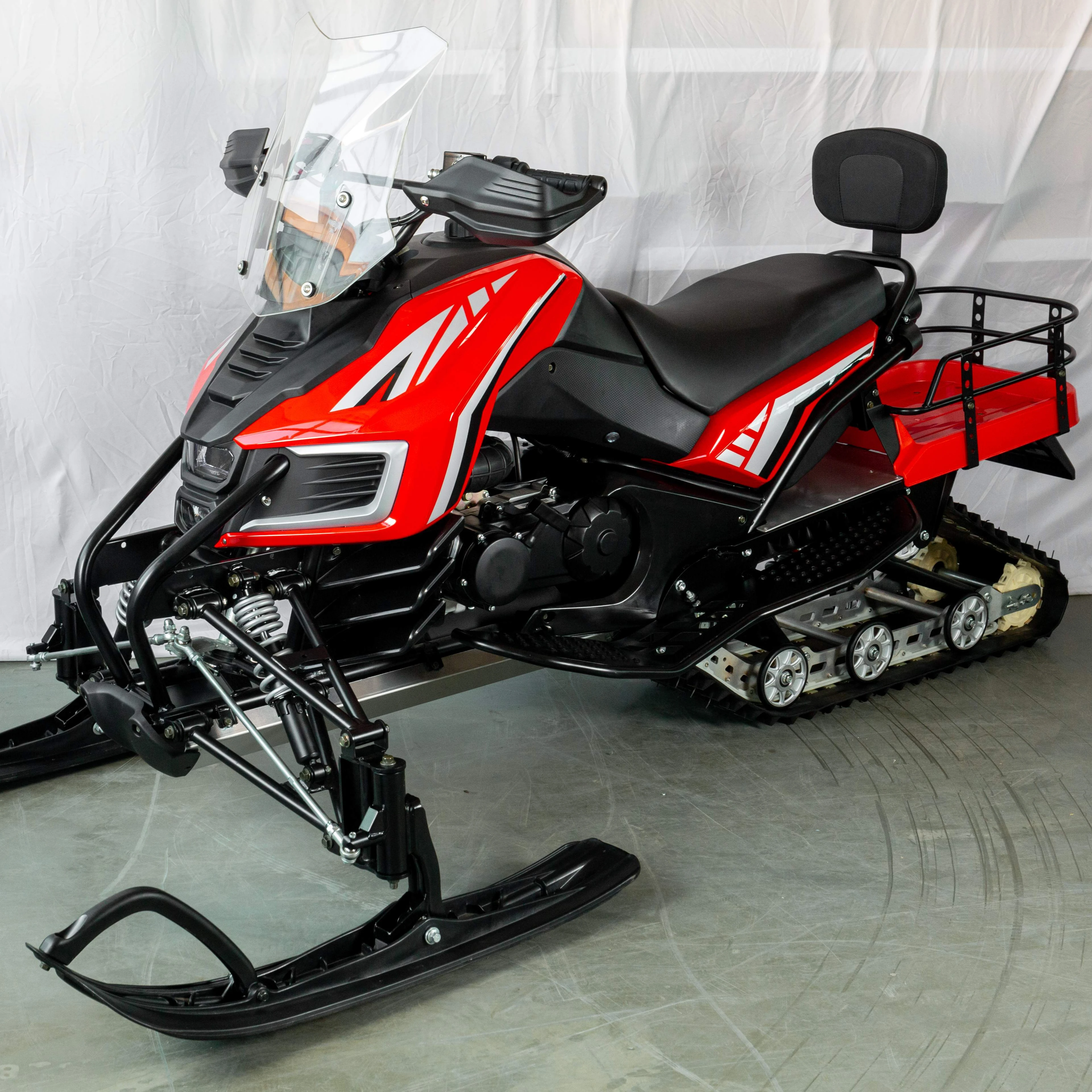 QIQU Heavy Duty Steel Frame 150KG Transport Capacity with Rear Cargo Rack 200cc Utility Snowmobile