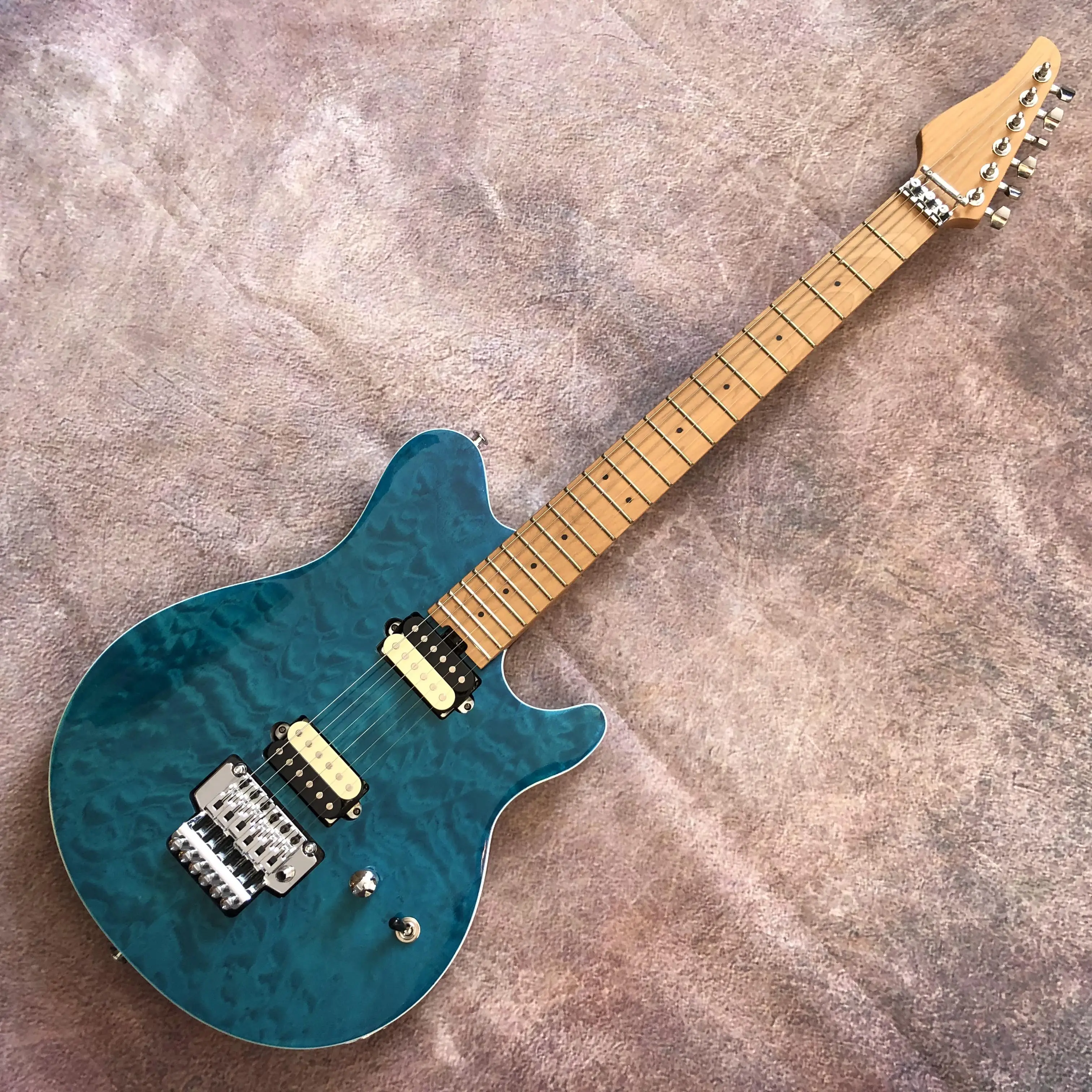 Rear concave waist electric guitar, fluffy maple top, maple fingerboard, upgraded pickup truck, quick delivery