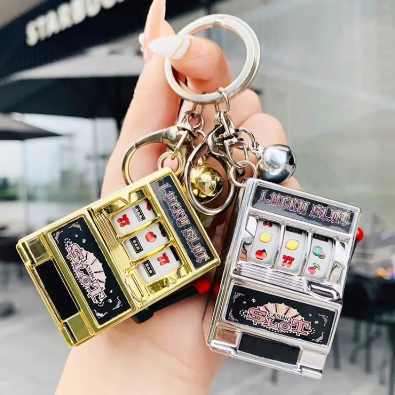 Fashion Fruit Machine Keychains Mini Classic Childhood Nostalgic Retro Funny Creative Arcade Game Console Bag Keyrings Pendant