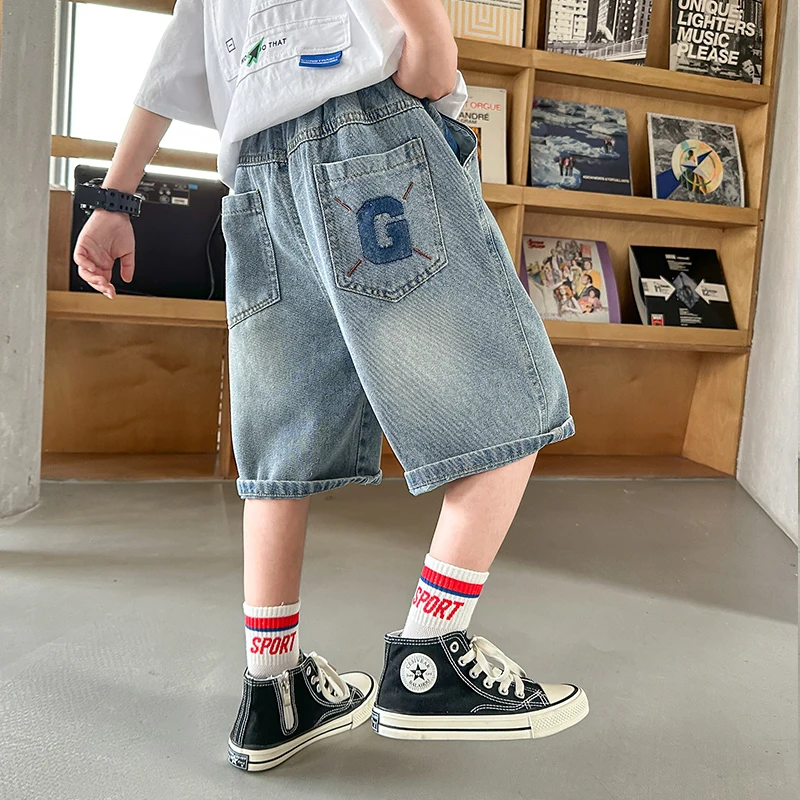 Kids Boys Korean Style Relaxed Fit Denim Shorts with Letters for Tweens Child Casual Straight Jeans Capris Calf Pants Age 5-14Y