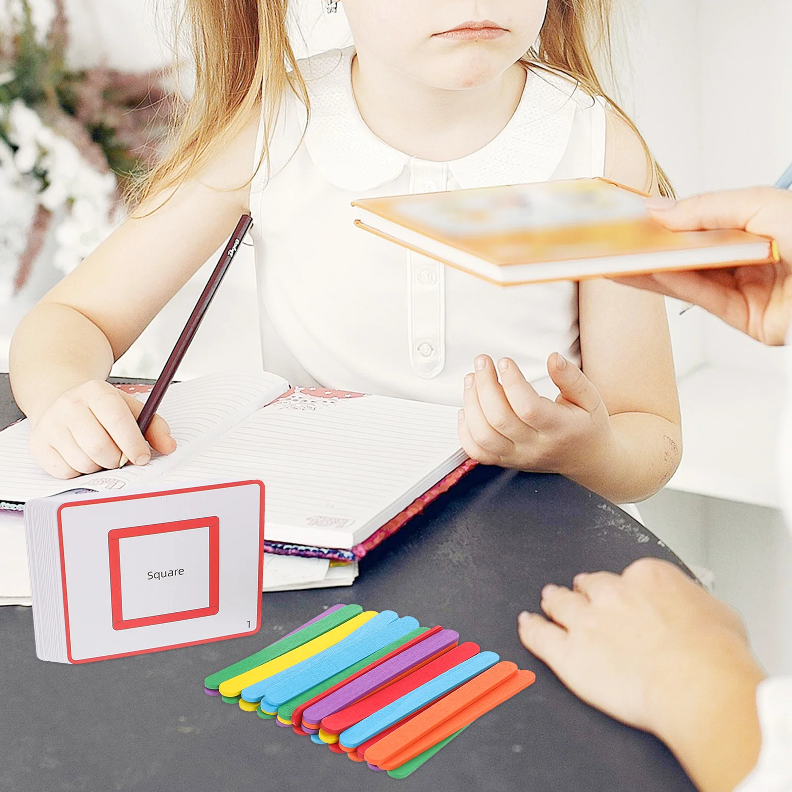 مجموعة واحدة من بطاقات الألغاز الملونة ذات العصا المنطقية، لعبة تعلم التعليم المبكر للفصول الدراسية لمرحلة ما قبل المدرسة، التنمية الحسية للمهارات المعرفية