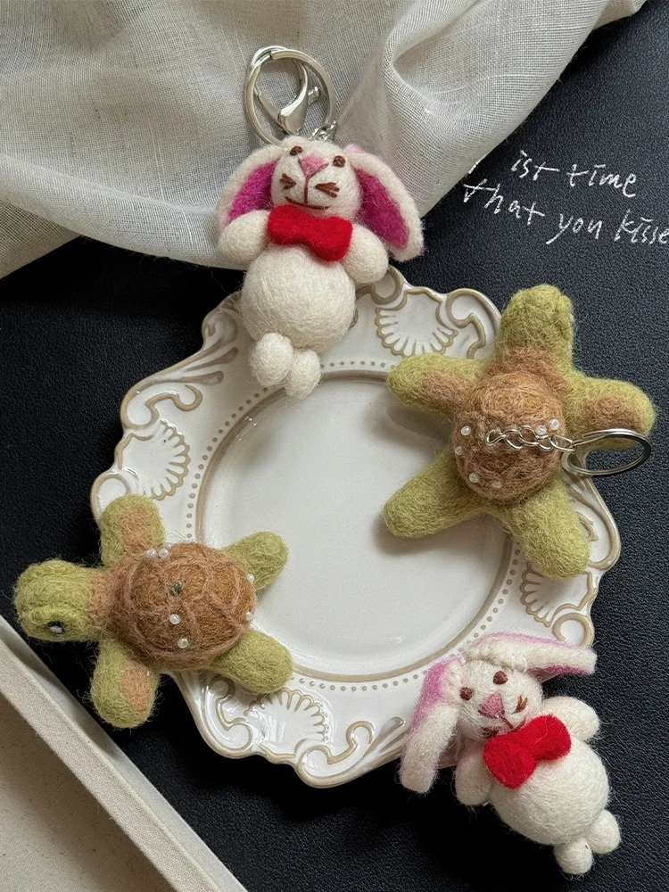 Handmade Wool Felt Keychain Cute Rabbit Turtle Doll Plush Toy Bag Pendant Gift Ideal for Summer Season Overseas Production