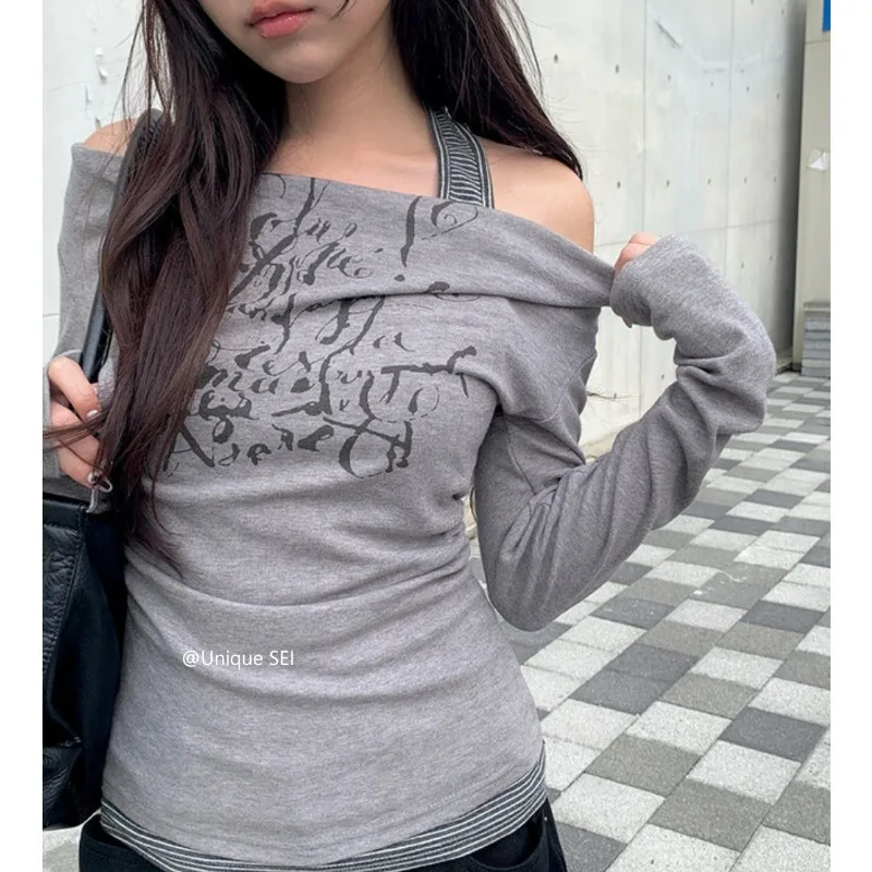 

Повседневная футболка с длинными рукавами и принтом букв из двух предметов, женская осенняя новая уличная лоскутная сексуальная тонкая футболка