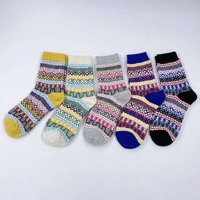 5 Pairs Wool female socks winter thickening warm lady middle tube wool ring socks retro clan wind socks electrostatic prevention