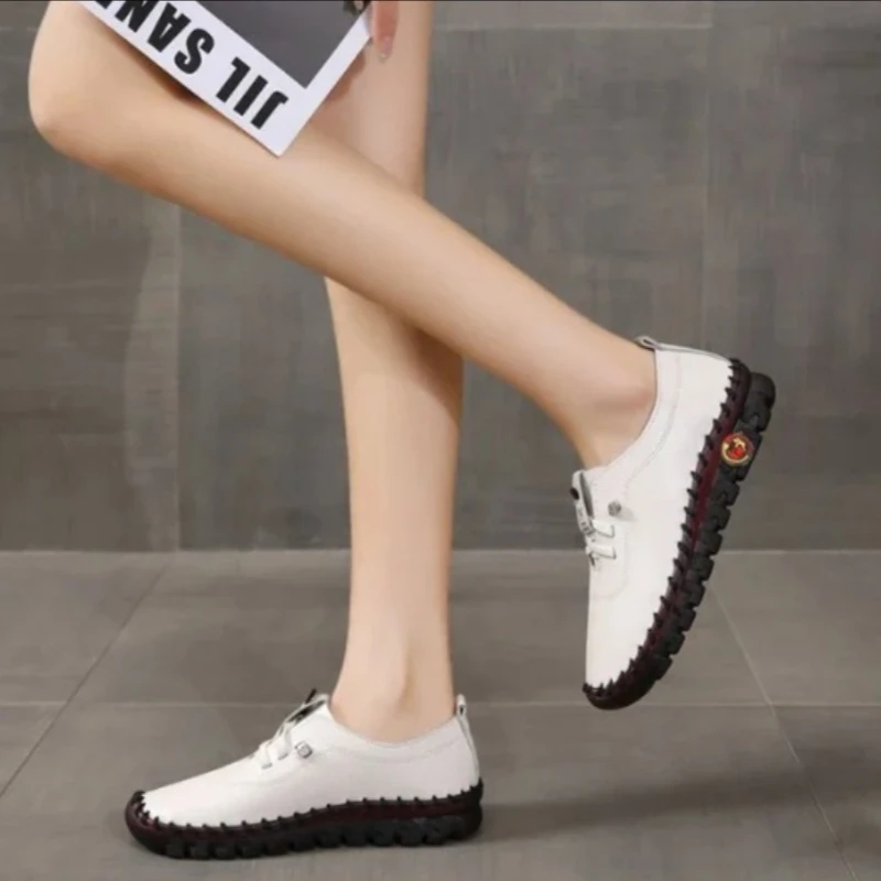 

Women's Large Size 35-43 Yard PU Leather Sports Shoes Flat Bottom with Elastic Straps Shoes for Women Sneakers Running Shoes