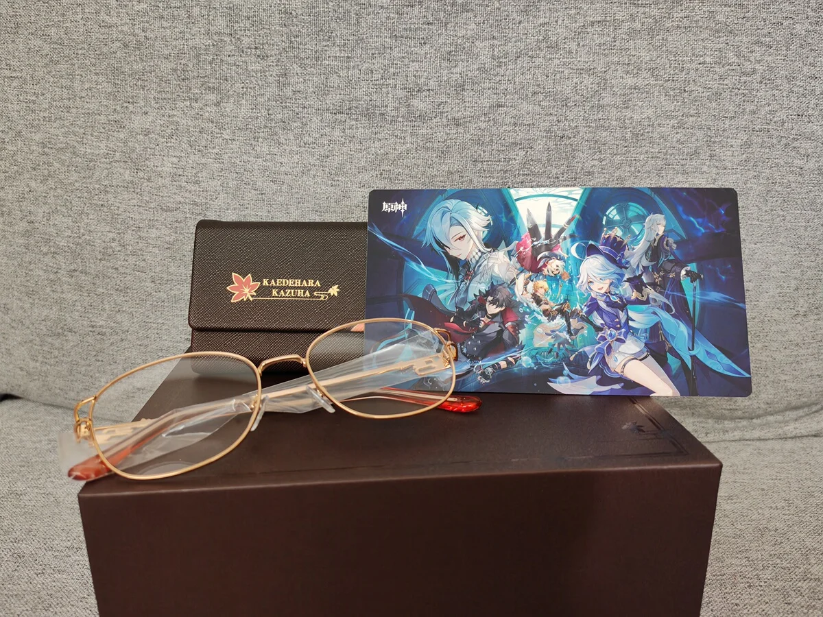 En stock Kaedehara Kazuha gafas caja de regalo Original Merch Mihoyo juego Genshin Impact Kazuha Cosplay disfraz Anime regalo de Halloween