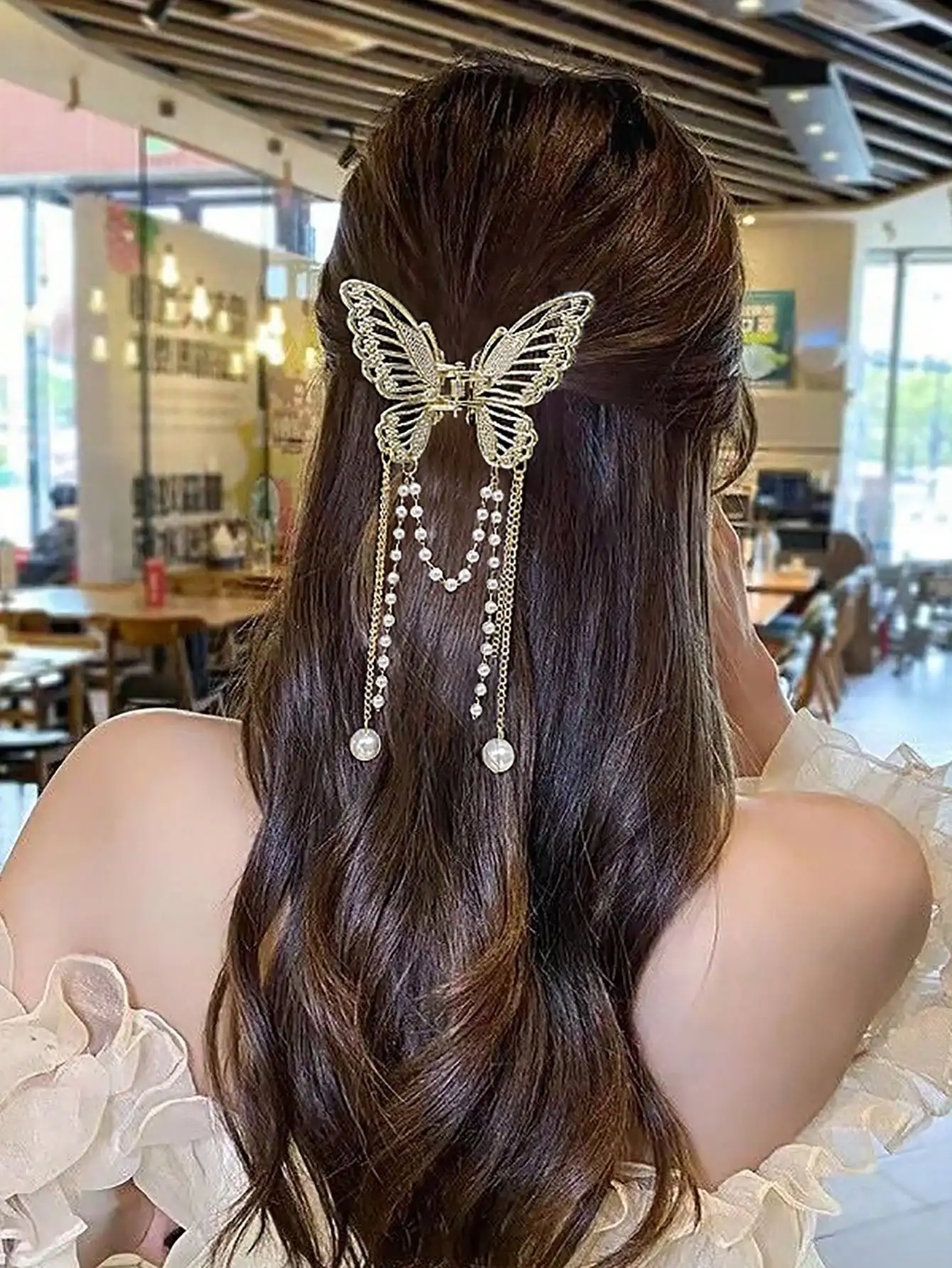 

Butterfly Faux Pearl Tassel Hair Claw Clip Hollow Design Valentine Gift Hair Accessories for Women