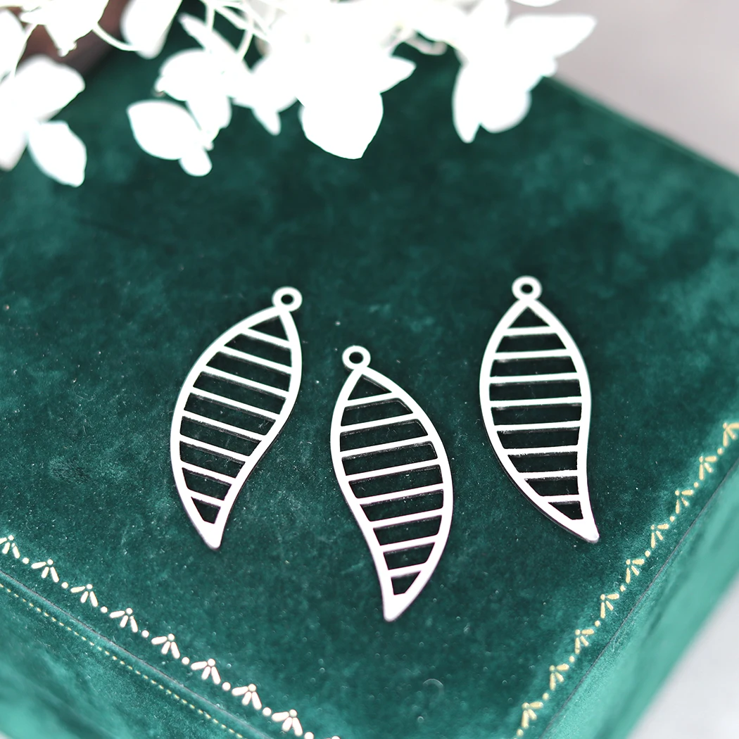 3pcs Art Line Tassels Leaf Stainless Steel Round Pendant Charms for Jewelry Making Vintage Earrings Bracelets Conch diy Supplies