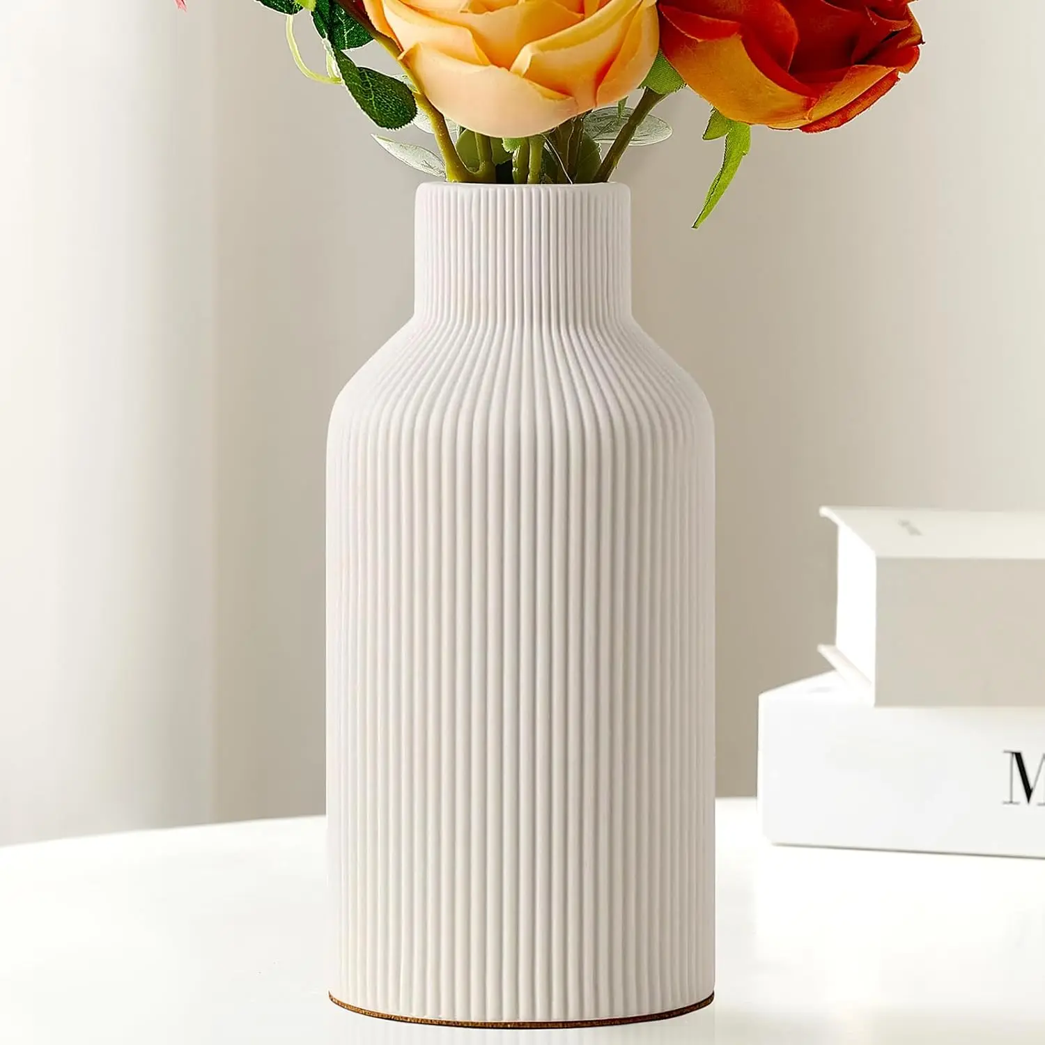 

White Ceramic Flower Vase, Minimalist Decor, Modern Home Decorative Vase, Small Pampas Grass Vases for Kitchen, Bedroom, Office, Living Room, Bathroom, Shelf Centerpiece Table Decorations (8 in)