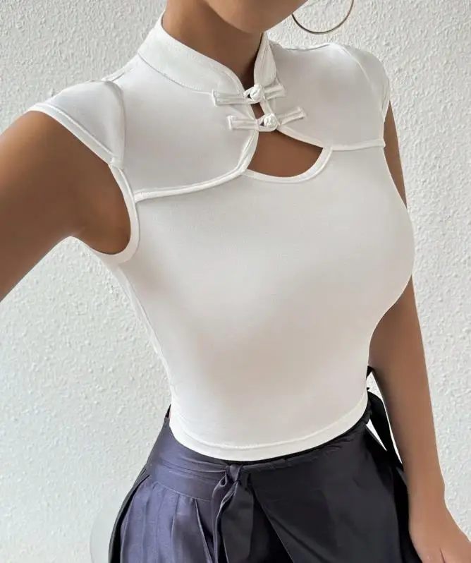 

Women's T-Shirt 2026 Slimming New Style New Chinese Style Buckle Hollow Collar Intellectual Elegant Short Sleeved T-Shirt