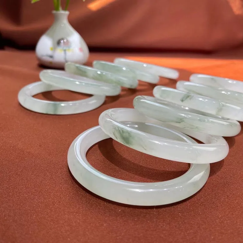 

Natural Tianshan Jade Bracelet Xinjiang Golden Silk Jadeite Color Flowing Flower Jade Bracelet Women's Round Jade Bracelet Whole
