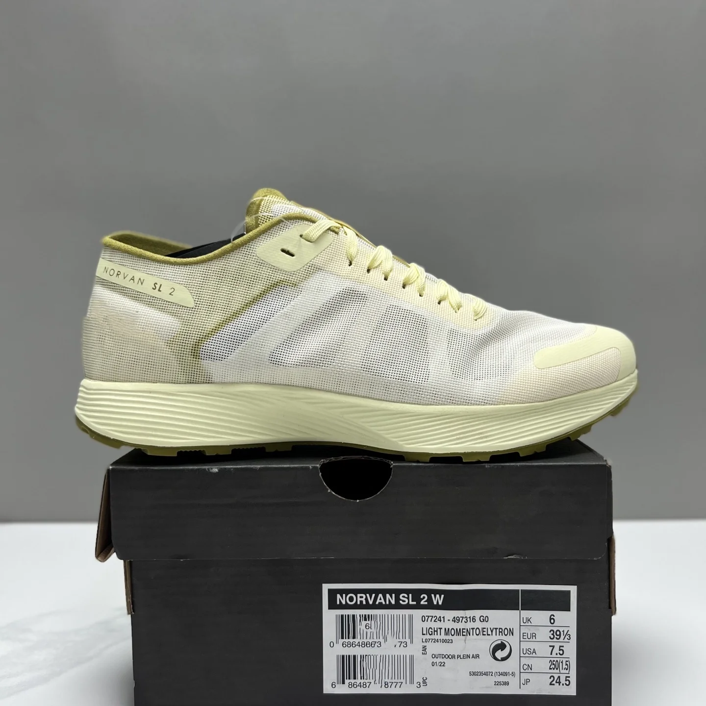 

Удобная дышащая мужская повседневная одежда с глубоким вырезом, износостойкая противоскользящая внутренняя часть для прогулок oes Me