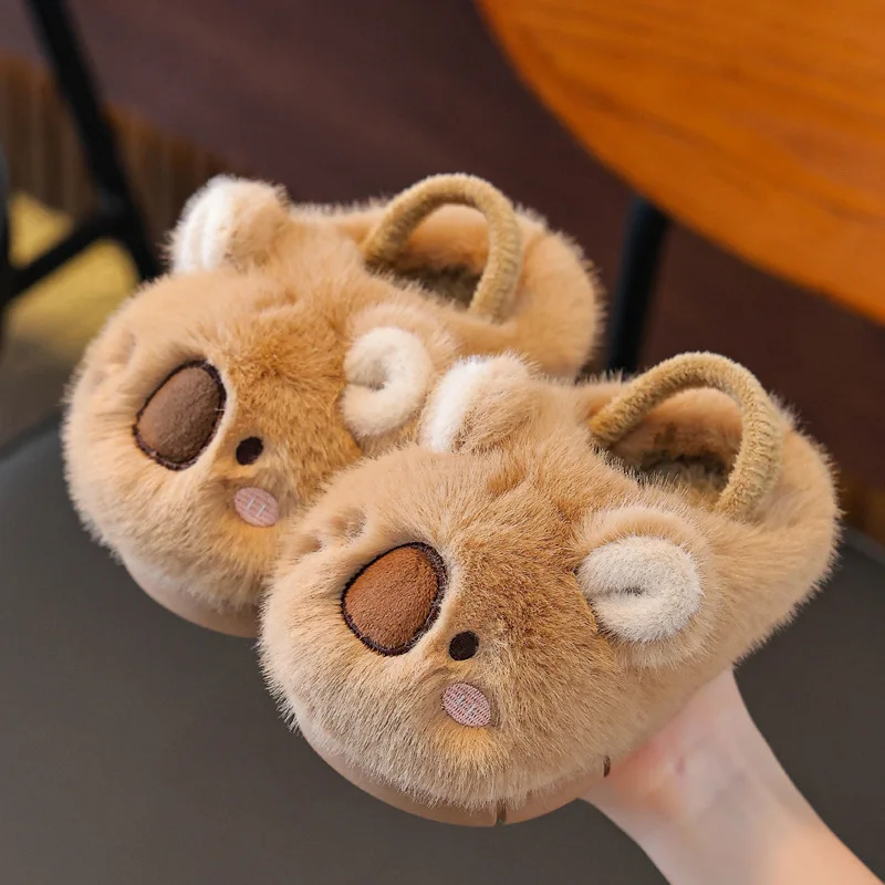 الشتاء الكرتون الوالدين والطفل أحذية قطنية دافئة نعال قماش الأطفال المضادة للانزلاق منصة النساء داخلي دافئ رقيق أحذية المنزل
