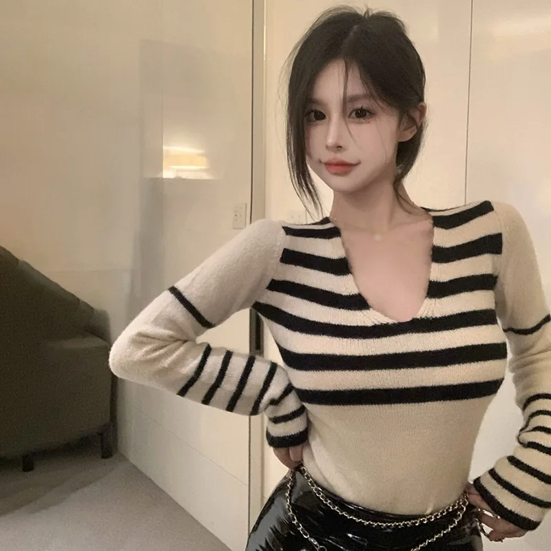 Korean Sweater Short High Waist Slim Long Sleeve Knitted V-neck Stripe