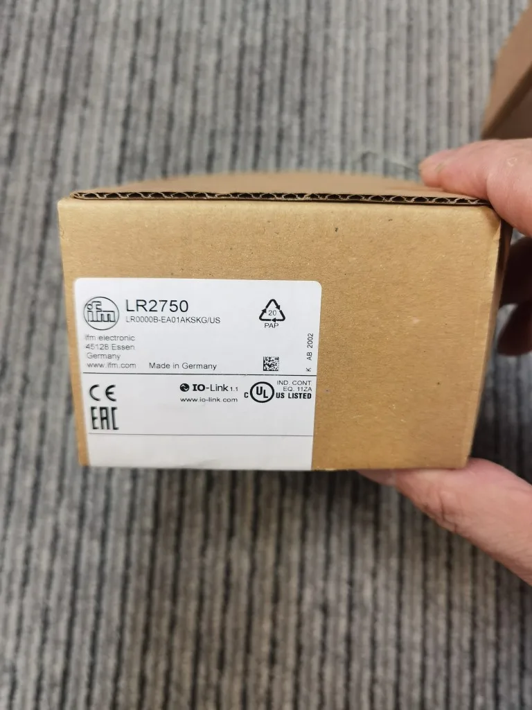 

Бесплатная доставка, один штраф за десять датчиков IFM LR2750, оригинальная точечная цена