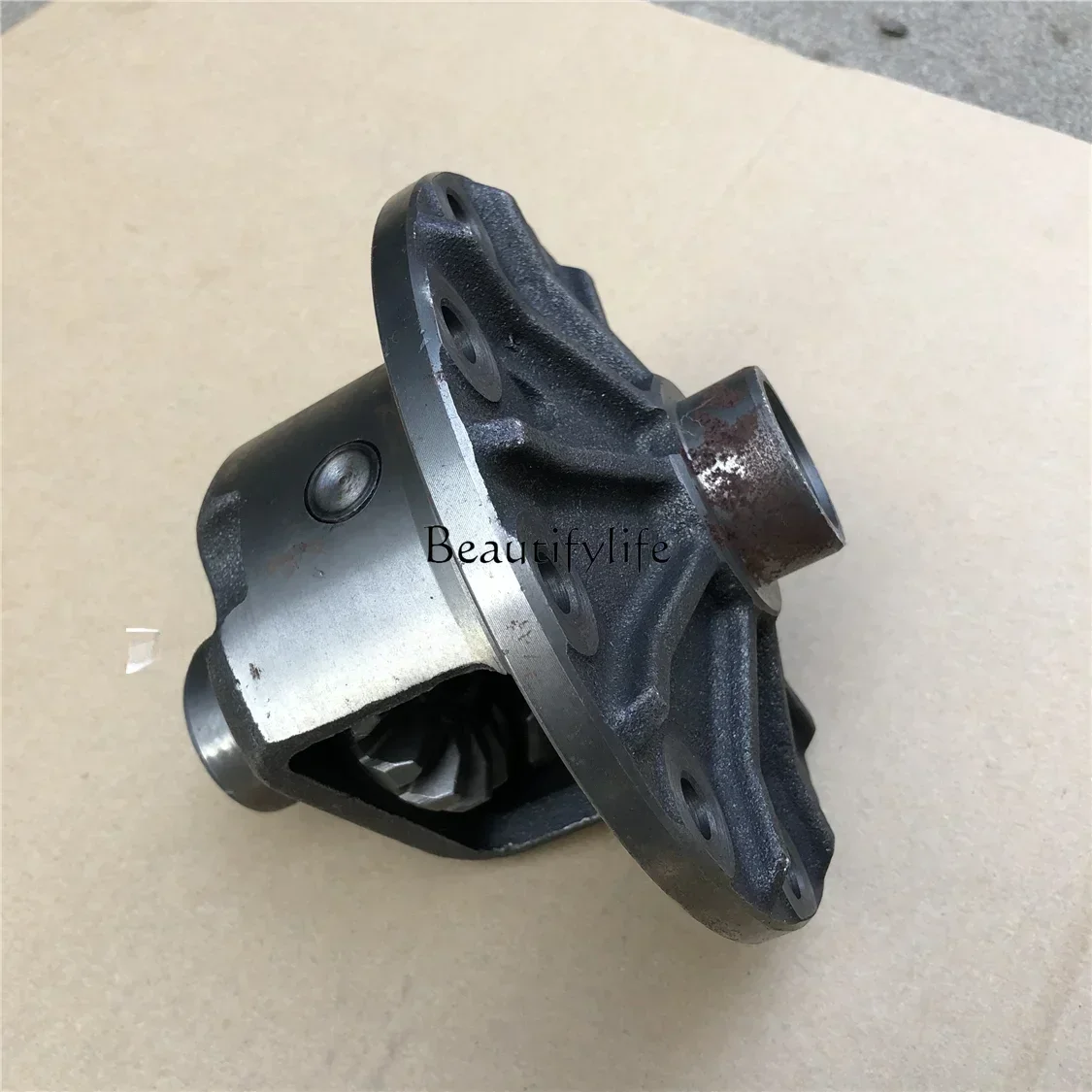 

Focus on BJ212 BAIC 212 pickup truck original small differential gear package planetary gear