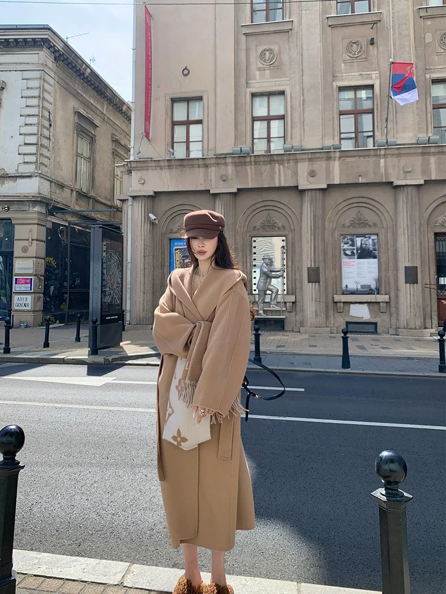 

Женское двустороннее пальто-кимоно Achi 00 из австралийской шерсти кофейного цвета с капюшоном и поясом