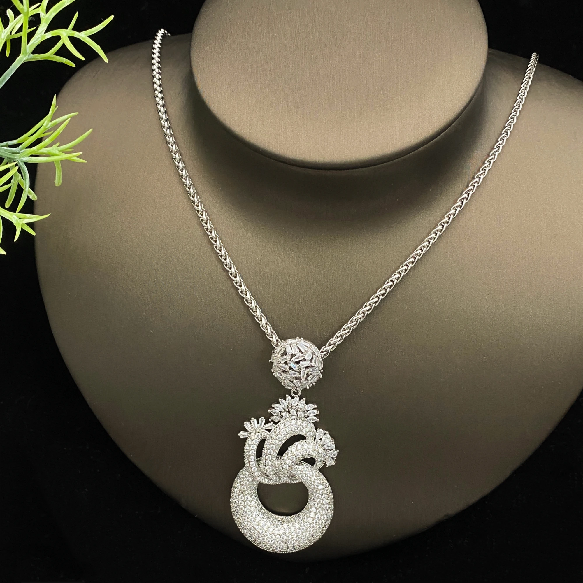 JRH 2PCS Jewelry Set Necklace Earrings Wedding Bridal Exclusive SparklingDiamond Design African Dubai Style Gift for Women