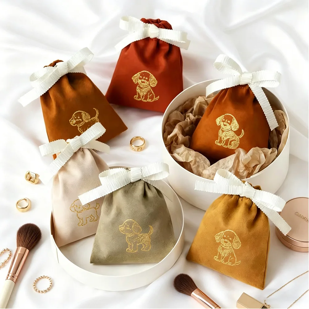 

Personalization Velvet Drawstring Bags WIith Ribbon Flannel Jewelry Makeup Brush Packaging Pouches Small Chic Wedding Favor Bag