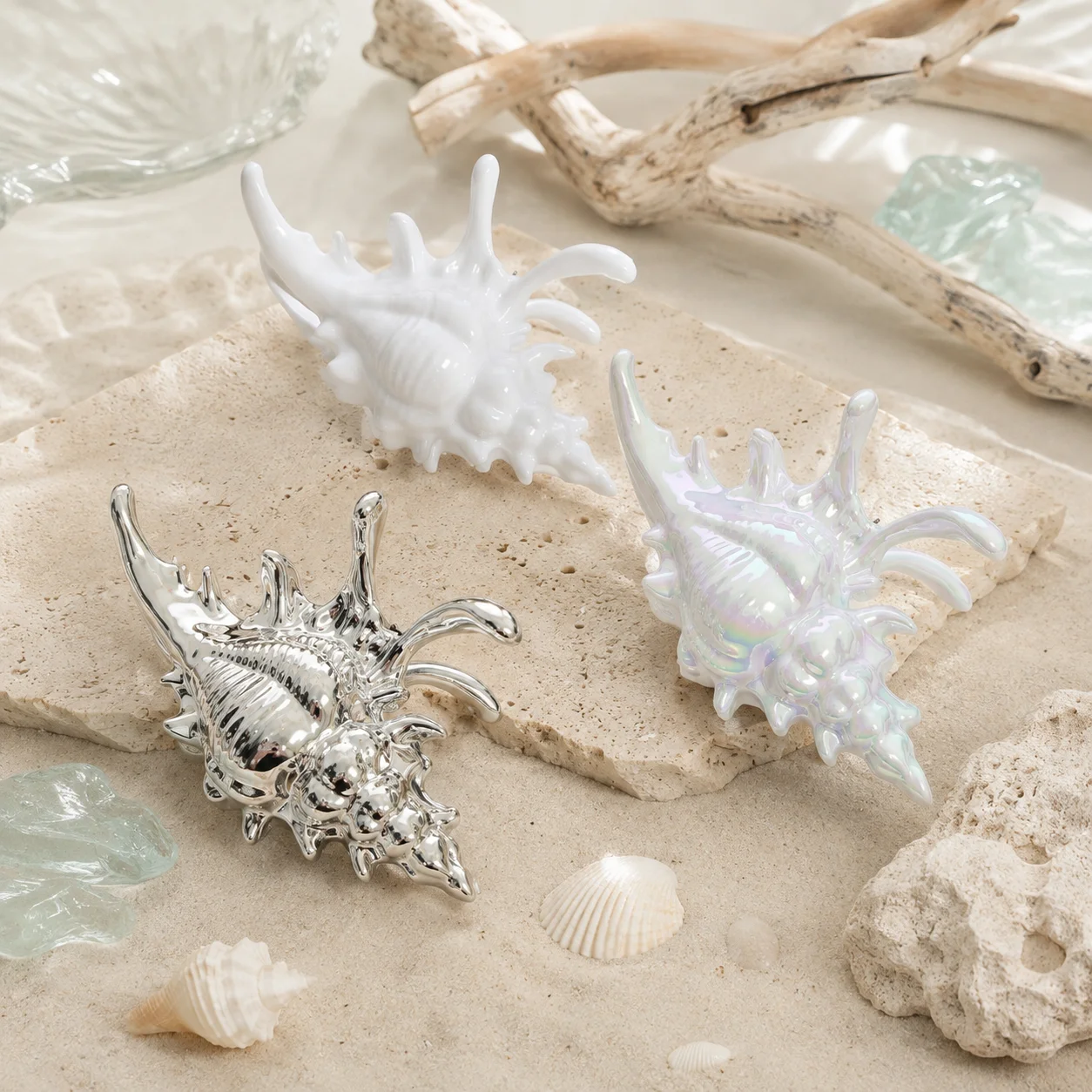 Conch Shell Hair Claw Clip for Women PC Electroplated Iridescent Mermaid Beach Large Non Slip Shark Clip Summer Hair Accessories