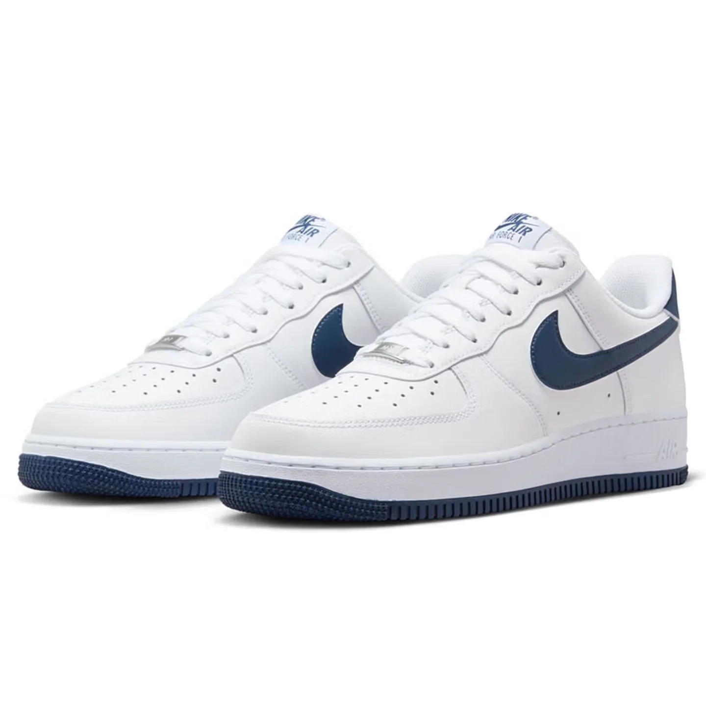 

Nike Air Force 1 07 Minimalist and versatile everyday footwear Premium comfort low-top casual sneakers FJ4146-104